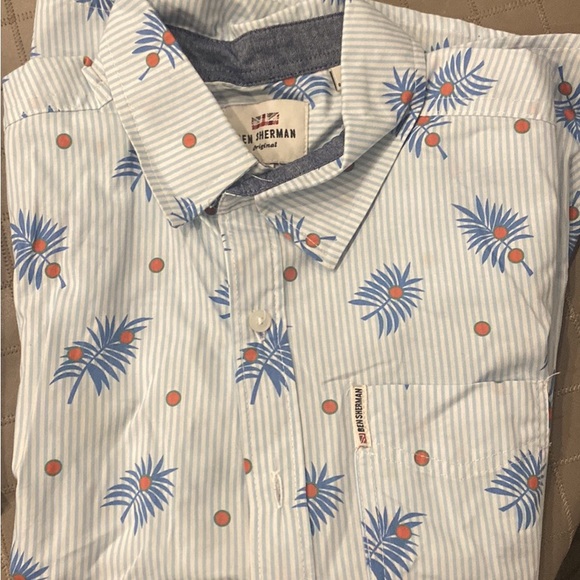 Short sleeve tops - Picture 4 of 4